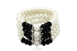 Bracelet fashion crystals and pearls